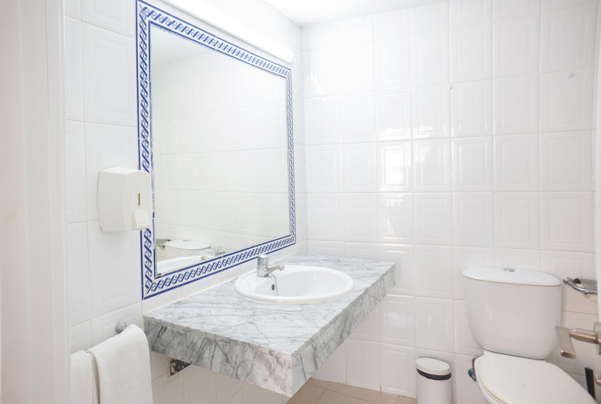 Apartamentos El Velero Torremolinos Ngoại thất bức ảnh